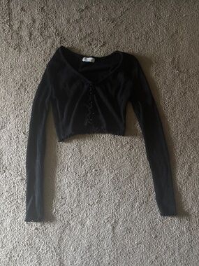 Black crop cropped cardigan faux button down lettuce trim edge coquette